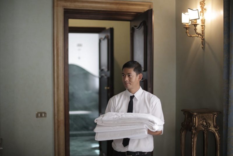 How Much Should Maid Service Cost? A Closer Look