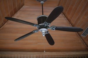 clean ceiling fan